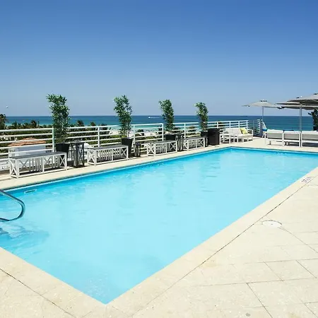 Suites At Congress Ocean Drive
